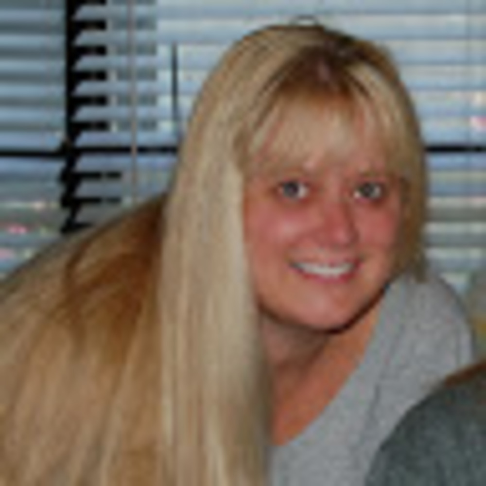 Meet your Posher, Tiffany